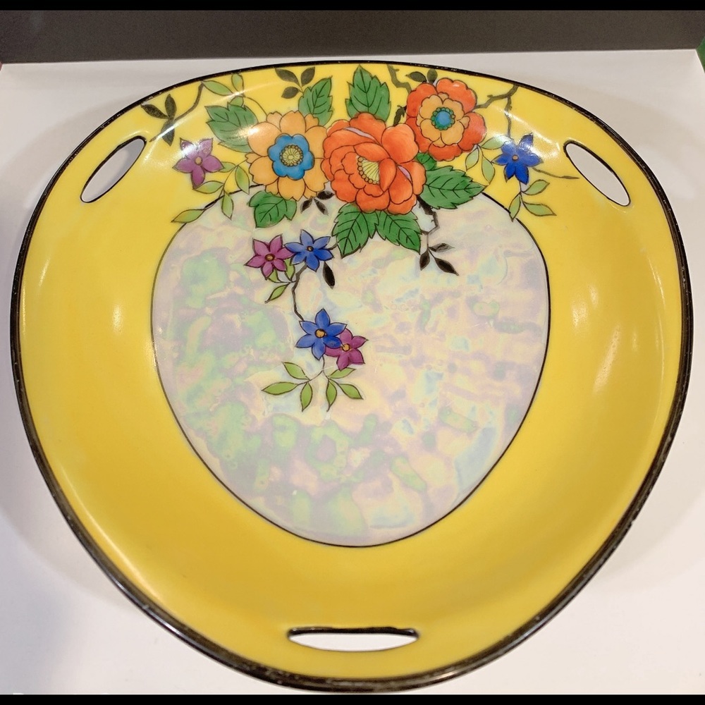 Vintage hand painted Japanese Noritake collector plate